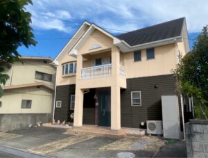 ウィザードコッパー・ペールビスケット
高松市　外壁塗装　ツートンカラー